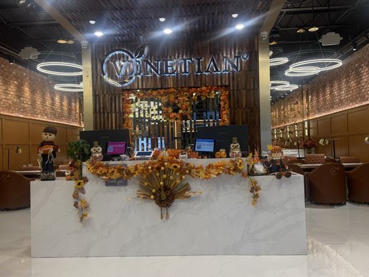 The Venetian Nail Spa by null