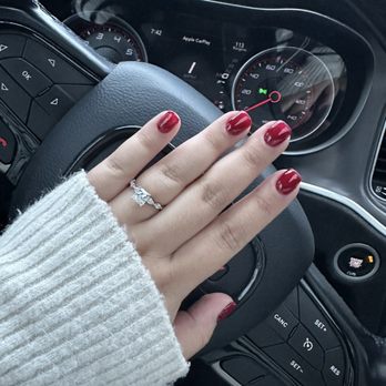 Gem Nail Spa - Nail Salons Near Me - Windsor, California
