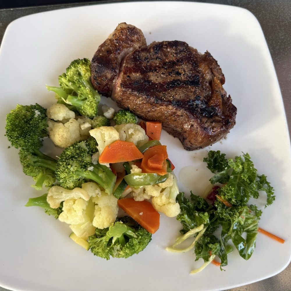 Sandpiper Restaurant & Lounge - Steak & steamed veggies - Seafood Near Me - Pocatello, Idaho Sandpiper Restaurant & Lounge - Steak & steamed veggies - Seafood Near Me - Pocatello, Idaho