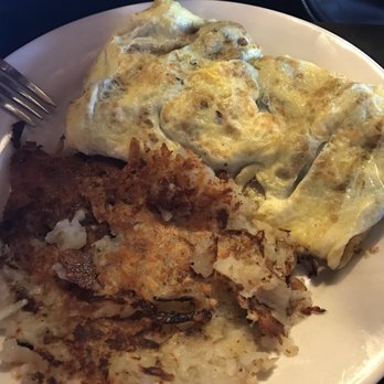 The Beehive Cafe - Omelette with mushrooms and beacon. - Coffee & Tea Near Me - Bristol, Rhode Island The Beehive Cafe - Omelette with mushrooms and beacon. - Coffee & Tea Near Me - Bristol, Rhode Island