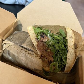 Ippa Pittsburgh - Short rib sandwich - Pizza Near Me - Pittsburgh, Pennsylvania Ippa Pittsburgh - Short rib sandwich - Pizza Near Me - Pittsburgh, Pennsylvania