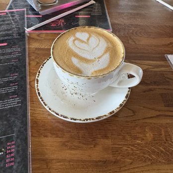 Madres Brunch - Hazelnut oat milk latte - Breakfast & Brunch Near Me - Bellflower, California
