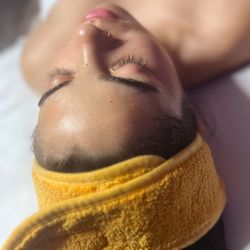 Glow Spa By Jess - Acne facial