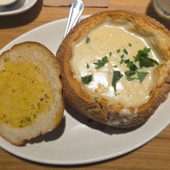 BJ's Restaurant & Brewhouse - Claim Chowder in sourdough - Pizza Near Me - La Mesa, California