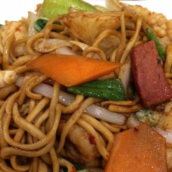 Peaceful Restaurant - Chow mein - Chinese Near Me - Vancouver, British Columbia Peaceful Restaurant - Chow mein - Chinese Near Me - Vancouver, British Columbia
