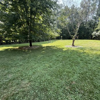 K&A Lawncare - Lower half of front yard. - Lawn Services Near Me K&A Lawncare - Lower half of front yard. - Lawn Services Near Me