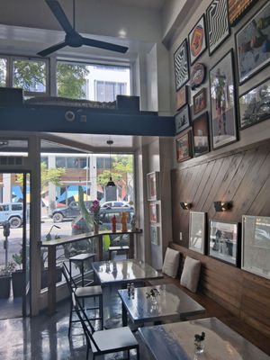 Monica Café by null