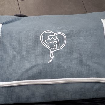 Veterinary Emergency Group - Nice carrier to bring home remains - Emergency Pet Hospital Near Me - Anaheim, California