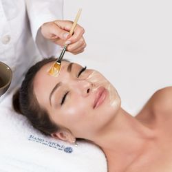 Hand & Stone Massage and Facial Spa