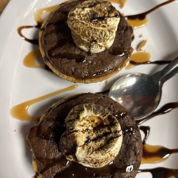 Campfire - Smore dessert - Burgers Near Me - Helen, Georgia Campfire - Smore dessert - Burgers Near Me - Helen, Georgia