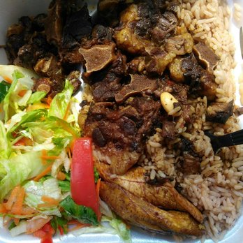 Donna's Caribbean Restaurant - Oxtails with peas & rice with salad and plantains - Caribbean Near Me - Miami Gardens, Florida Donna's Caribbean Restaurant - Oxtails with peas & rice with salad and plantains - Caribbean Near Me - Miami Gardens, Florida