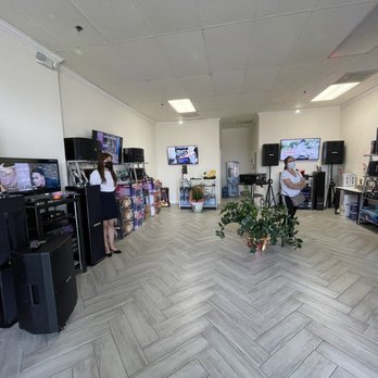 Karaoke System - Karaoke - Electronics Near Me - Westminster, California Karaoke System - Karaoke - Electronics Near Me - Westminster, California