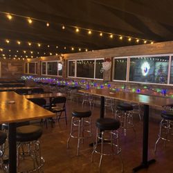 Whizzerville Hall - Taproom dining area