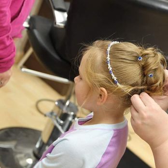 Soco Hair - The flower girl getting her hair styled for my daughter wedding. - Hair Salons Near Me - Saint Louis, Missouri Soco Hair - The flower girl getting her hair styled for my daughter wedding. - Hair Salons Near Me - Saint Louis, Missouri