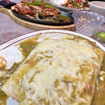 El Rosal 10 - The best burrito hands down - New American Near Me - Turlock, California
