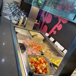 The Gibson Hotel - Breakfast buffet!