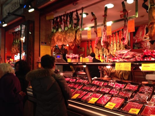 Mercado de Triana by null