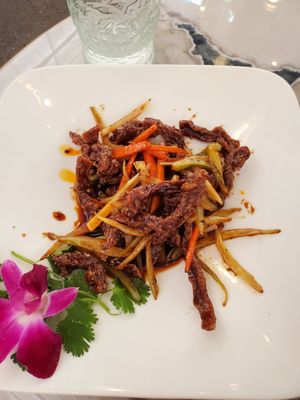 1983 Chinese Cuisine Restaurant by null