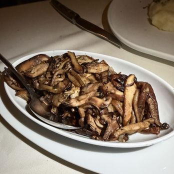 LA Prime - Butter Sautéed Market Mushroom Medley - Steakhouses Near Me - Los Angeles, California LA Prime - Butter Sautéed Market Mushroom Medley - Steakhouses Near Me - Los Angeles, California