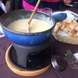 Grillade Et Fondue - Cheese fondu for 3