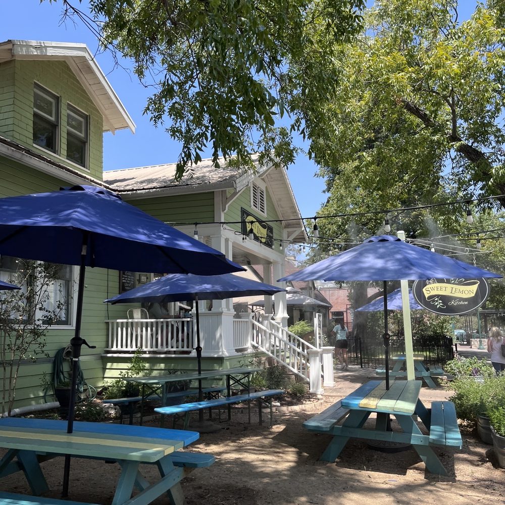 Sweet Lemon Kitchen - Outdoor seating - Cafes Near Me - Georgetown, Texas Sweet Lemon Kitchen - Outdoor seating - Cafes Near Me - Georgetown, Texas