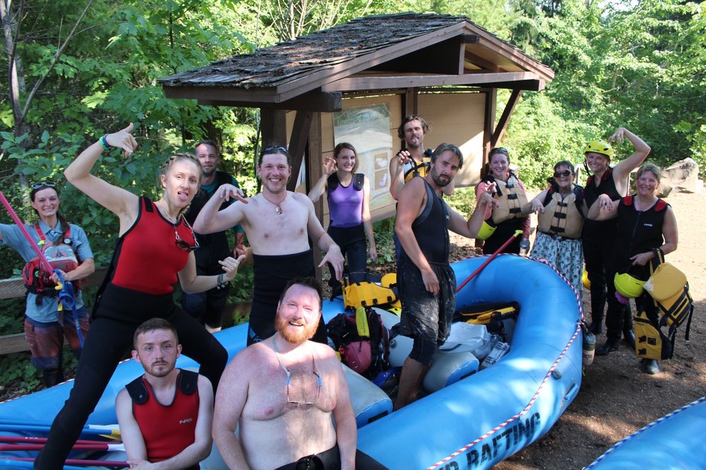 Portland Rafting Company LLC. Logo
