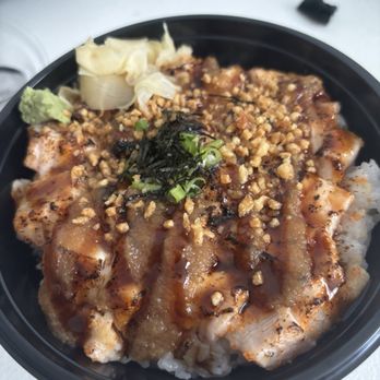 Mama Kim’s - Seared salmon bowl - Poke Near Me - Honolulu, Hawaii Mama Kim’s - Seared salmon bowl - Poke Near Me - Honolulu, Hawaii