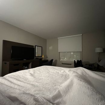 Hampton Inn - Hotels Near Me - San Diego, California