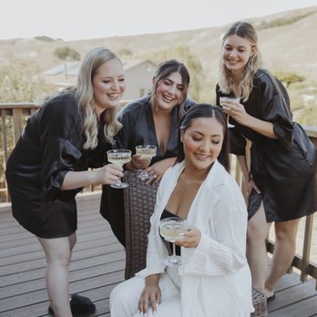 Rosewood Events - Bridal cottage patio - Venues & Event Spaces Near Me - Petaluma, California Rosewood Events - Bridal cottage patio - Venues & Event Spaces Near Me - Petaluma, California