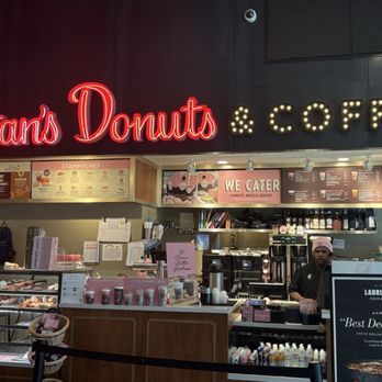 Stan's Donuts - Inside - Coffee & Tea Near Me - Chicago, Illinois Stan's Donuts - Inside - Coffee & Tea Near Me - Chicago, Illinois