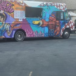 Naughty lobsta food truck