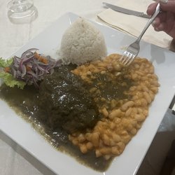 La Pena de Pocho - Seco de carne con cabrito