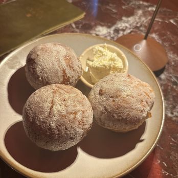 La Cueva - Milk bread - Wine Bars Near Me - Atlanta, Georgia La Cueva - Milk bread - Wine Bars Near Me - Atlanta, Georgia