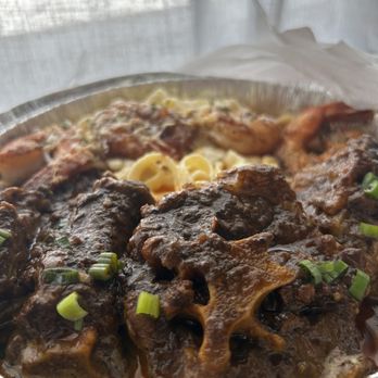Renaldo's Culinary Experience - Oxtail and shrimp pasta, Philly - American Near Me - Charlotte, North Carolina Renaldo's Culinary Experience - Oxtail and shrimp pasta, Philly - American Near Me - Charlotte, North Carolina