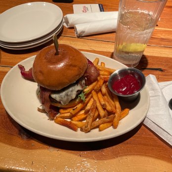 Twin Peaks - Avocado Smash Burger* - Sports Bars Near Me - Centennial, Colorado