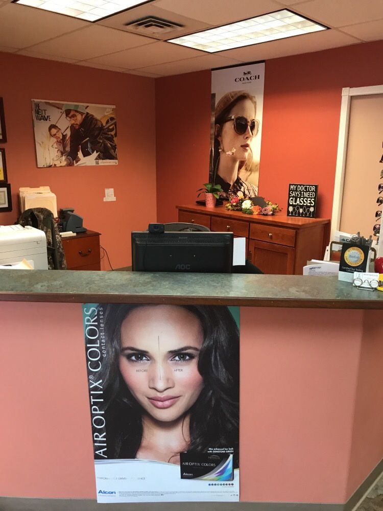 ORLAND VISION CENTER Updated August 2024 23 Photos 203 Walker St