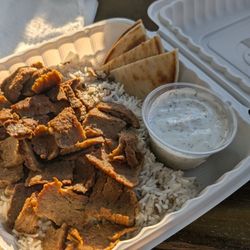 Padria Mediterranean Cafe - Lamb Gyro Plate