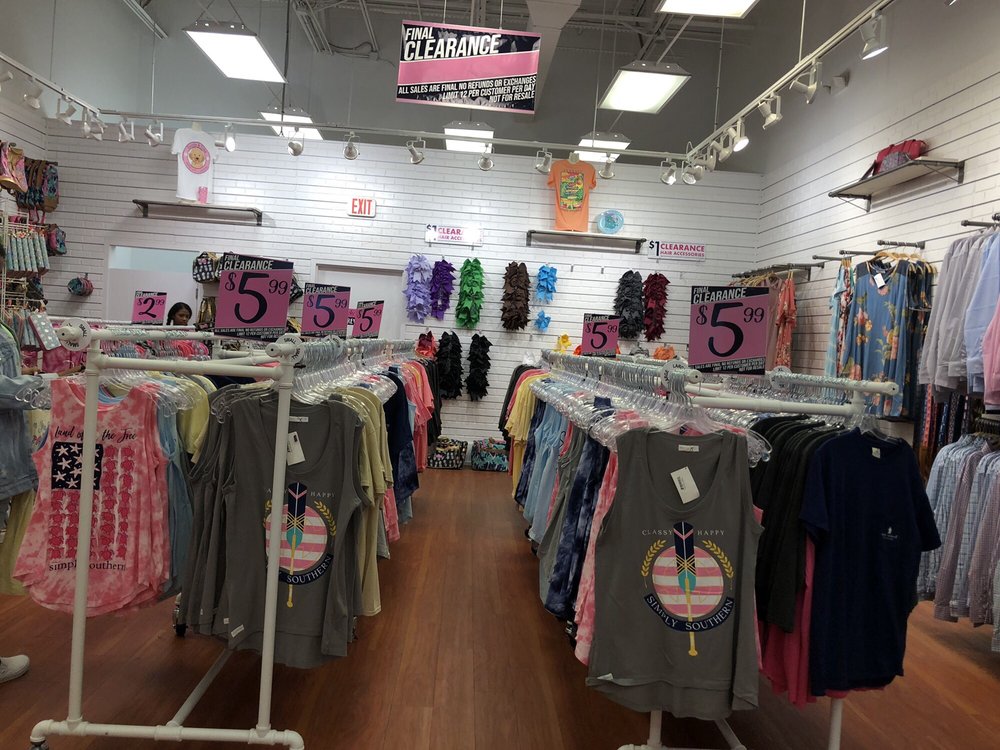 SIMPLY SOUTHERN Updated October 2024 1000 Tanger Dr, Locust Grove