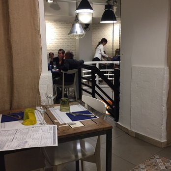 Bell - Interior - Pizza Near Me - Rome, RM