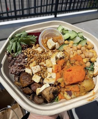 sweetgreen by null