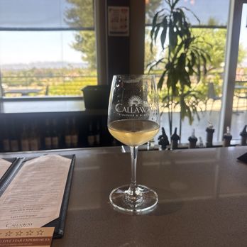 Callaway Vineyard & Winery - Bar area - Wineries Near Me - Temecula, California