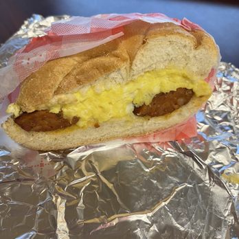 Dyre Ave Diner - Chorizo and Egg Sandwich - American Near Me - Bronx, New York Dyre Ave Diner - Chorizo and Egg Sandwich - American Near Me - Bronx, New York