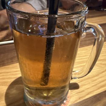 BJ's Restaurant & Brewhouse - BJ's Handcrafted Vanilla Cream Soda...yum - New American Near Me - Queen Creek, Arizona