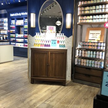 Bath & Body Works - Cosmetics & Beauty Supply Near Me - Louisville, Kentucky Bath & Body Works - Cosmetics & Beauty Supply Near Me - Louisville, Kentucky
