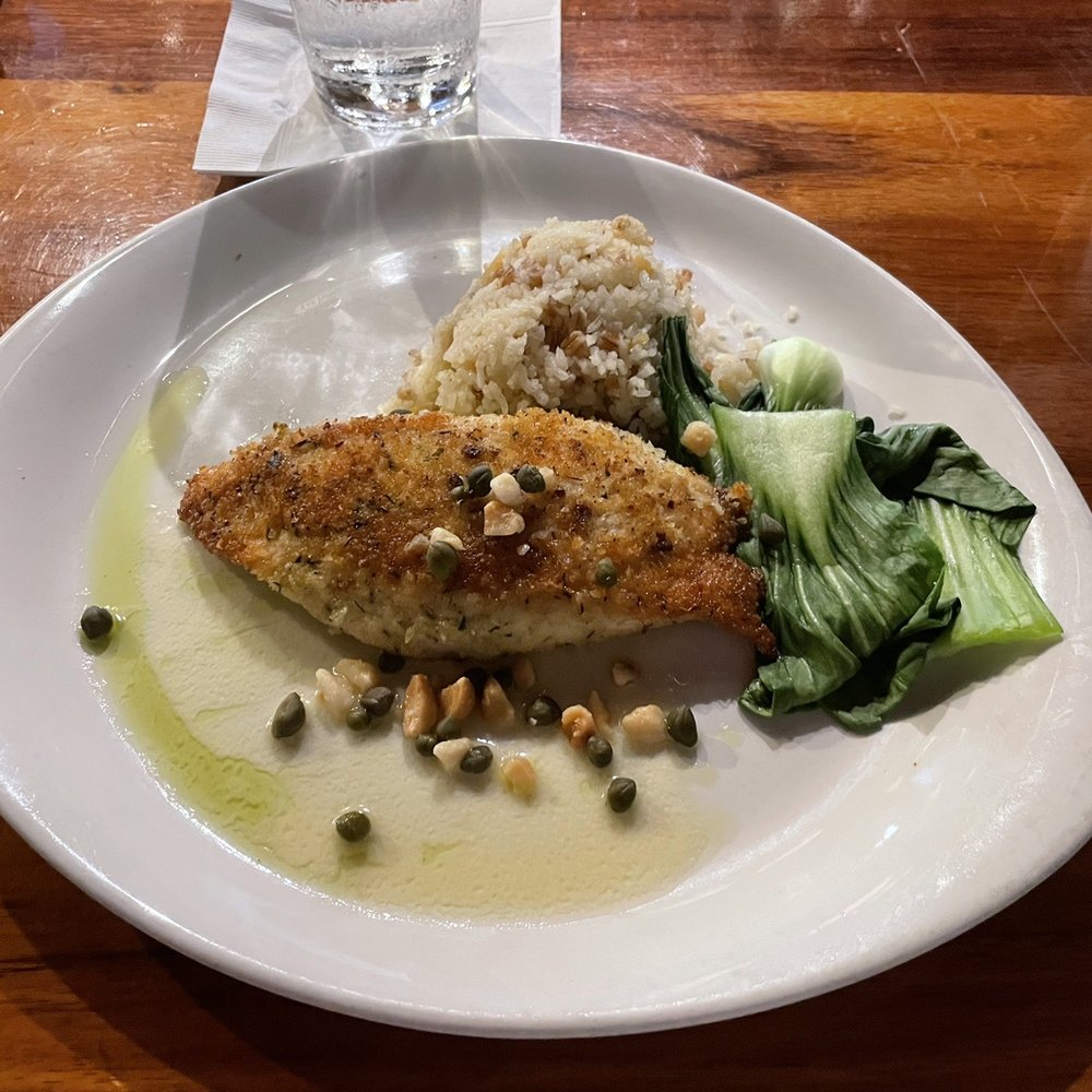 Keoki's Paradise - Macadamia crusted fish - do not order - Seafood Near Me - Koloa, Hawaii