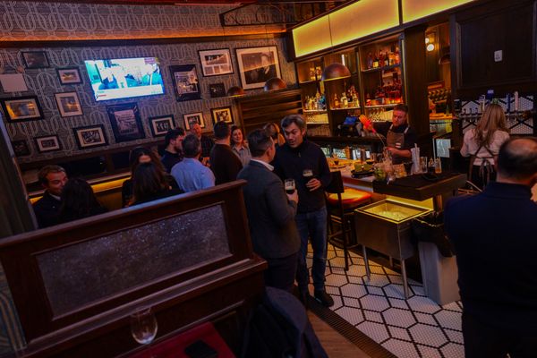 Langan's by null