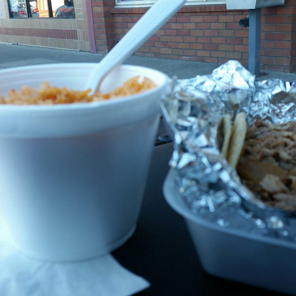 Carnitas El Rey - To go. Not shown here is the addt'l pound of carnitas, 1 doz tortillas, salsas, and Mex coke! Yum. - Tacos Near Me - Oxnard, California Carnitas El Rey - To go. Not shown here is the addt'l pound of carnitas, 1 doz tortillas, salsas, and Mex coke! Yum. - Tacos Near Me - Oxnard, California