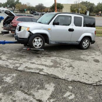 ATX-VIP Towing - During - Towing Near Me - Austin, Texas