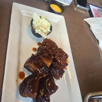 Calhoun's - Beef Brisket Burnt Ends - Barbeque Near Me - Gatlinburg, Tennessee Calhoun's - Beef Brisket Burnt Ends - Barbeque Near Me - Gatlinburg, Tennessee
