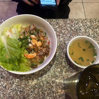 Viet Garden Restaurant - Mixed bowl noodles +special sauce + broth - Vietnamese Near Me - Baton Rouge, Louisiana Viet Garden Restaurant - Mixed bowl noodles +special sauce + broth - Vietnamese Near Me - Baton Rouge, Louisiana